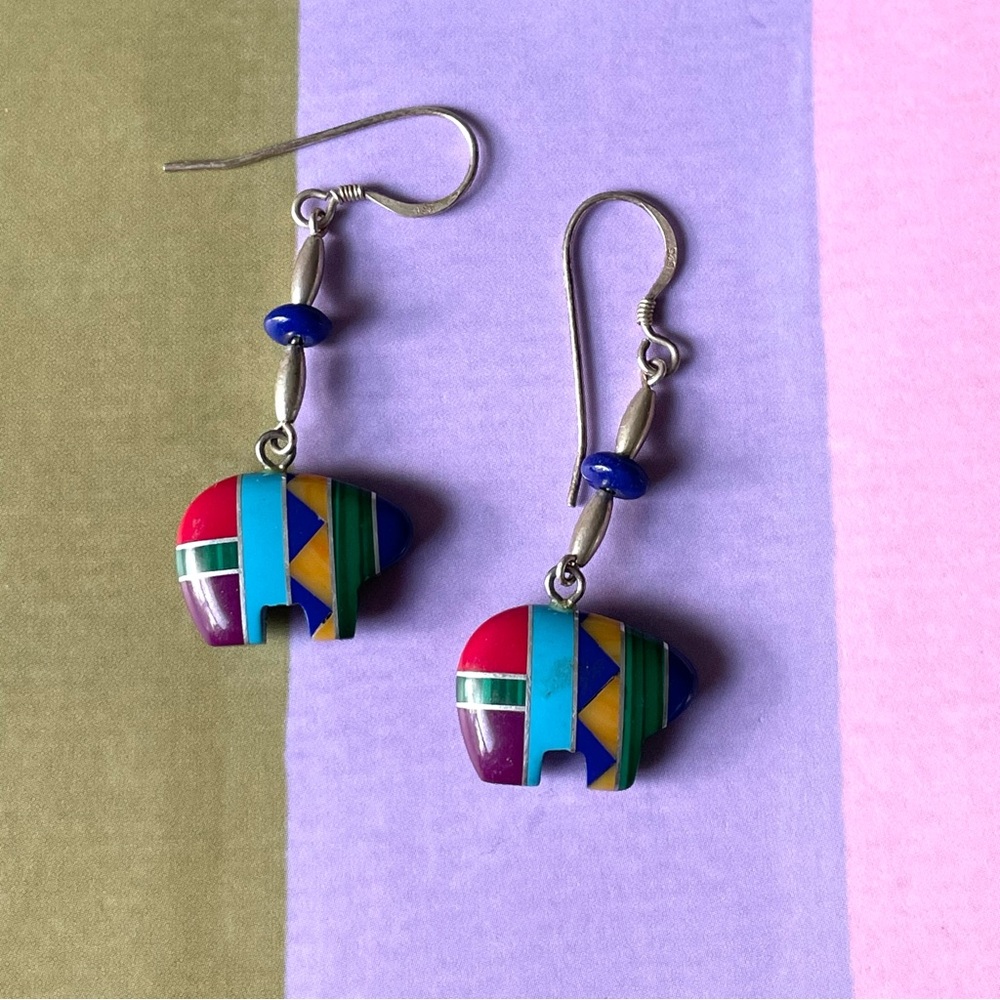 Vtg stamped 925 sterling silver Southwestern inlay fetish bear dangle earrings - Picture 2 of 10